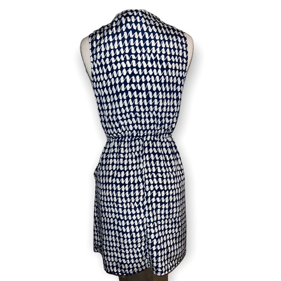 ❤️Fishbowl - Navy & White Sleeveless Dress Size S - Picture 4 of 10